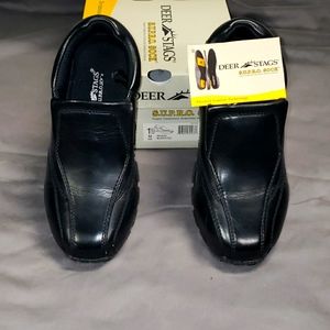 Boys dress shoes. Deer Stags. Size 1 1/2 M. Black